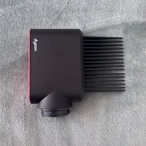 Dyson Airwrap wide-tooth comb
